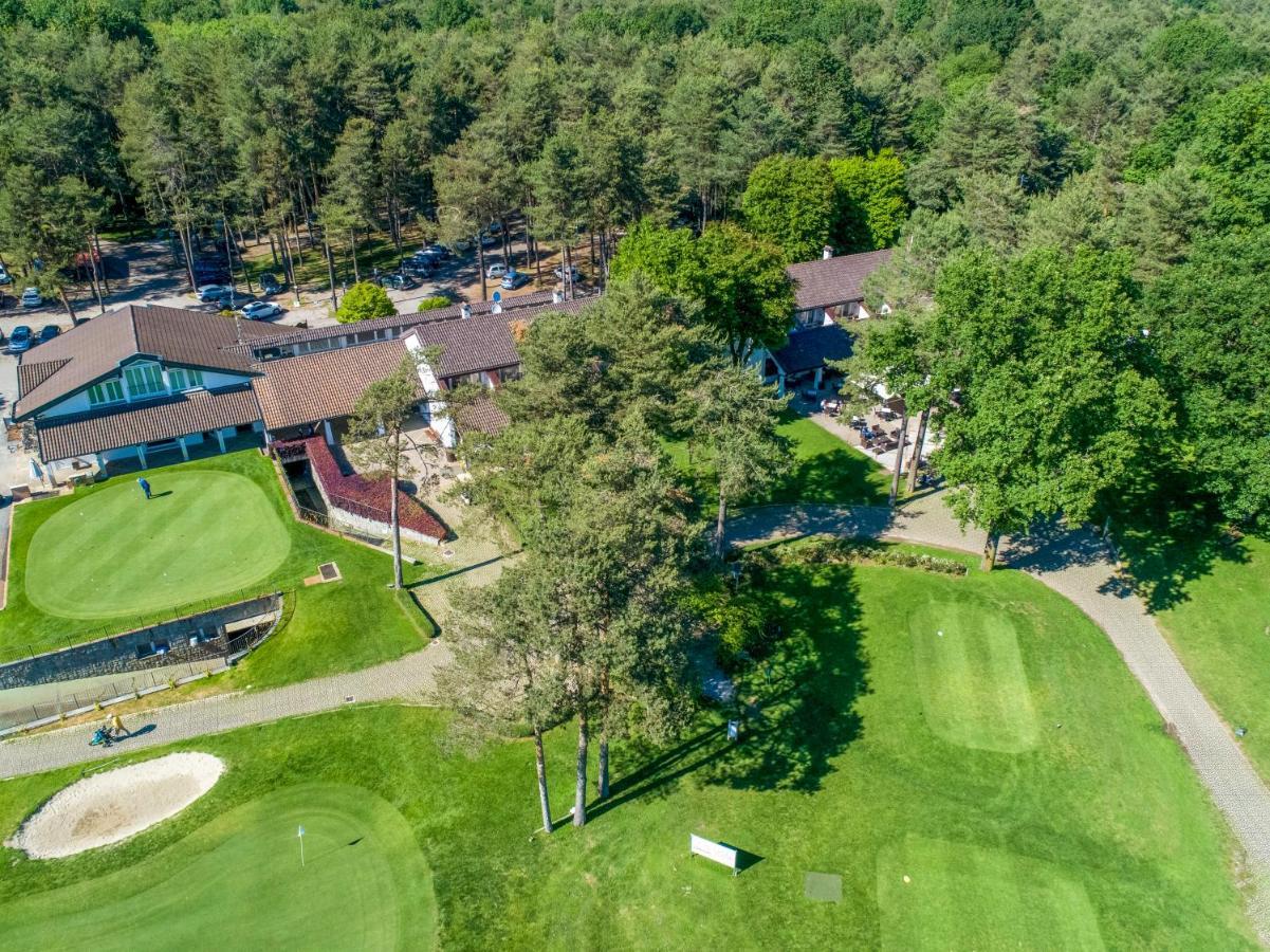 Golf Hotel La Pinetina 아피아노젠틸레 외부 사진