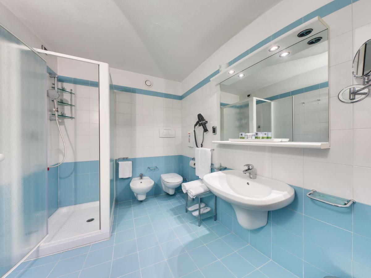 Golf Hotel La Pinetina 아피아노젠틸레 외부 사진