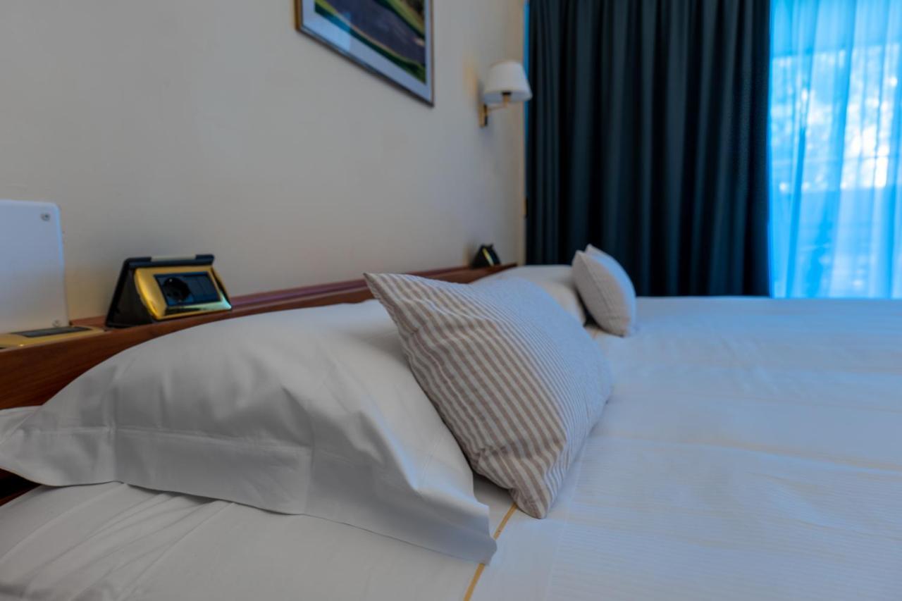Golf Hotel La Pinetina 아피아노젠틸레 외부 사진