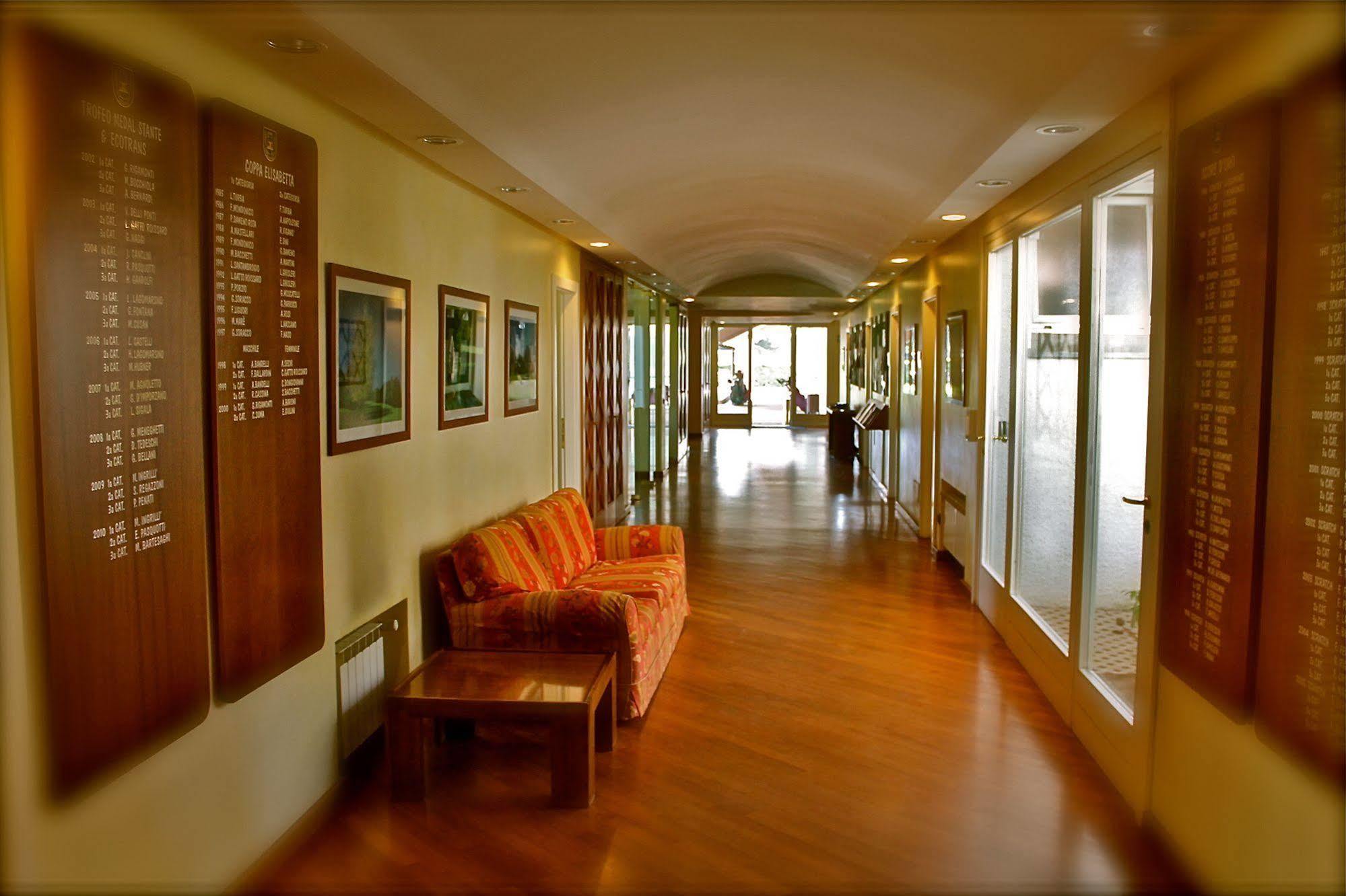 Golf Hotel La Pinetina 아피아노젠틸레 외부 사진
