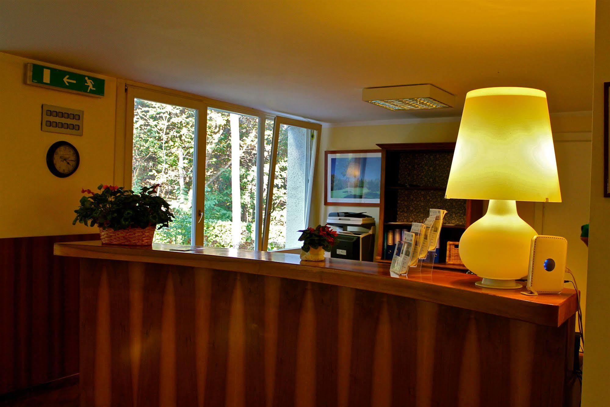 Golf Hotel La Pinetina 아피아노젠틸레 외부 사진